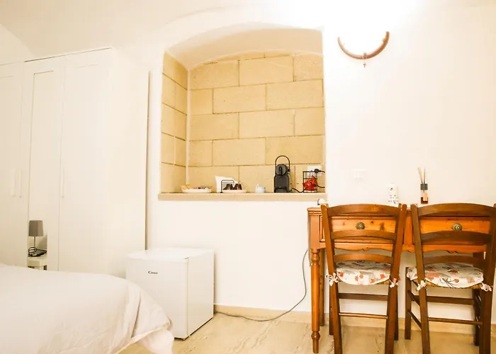 Canthouse Pensionat 3*