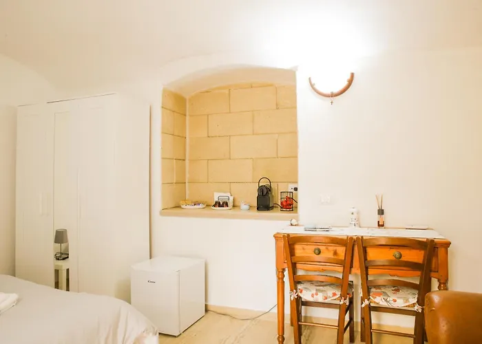 Canthouse Μπάρι